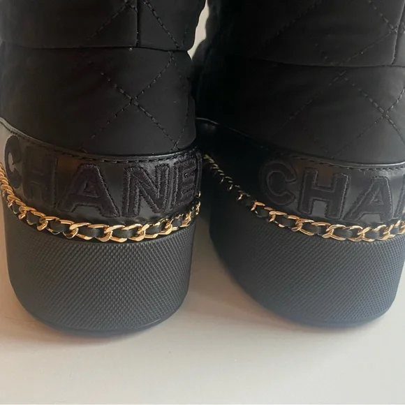 Authentic New CHANEL Logo Apres Ski Winter Boots - Size 36 - Picture 8 of 13